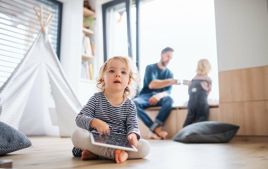 Haus-Familie-Wohnen-Serie-14-32